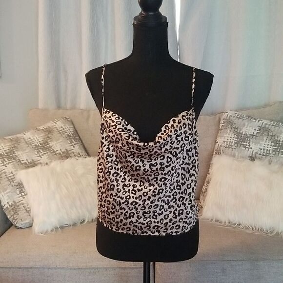 FOREVER 21 wovenTop Black and tan new with tags medium - Picture 1 of 10